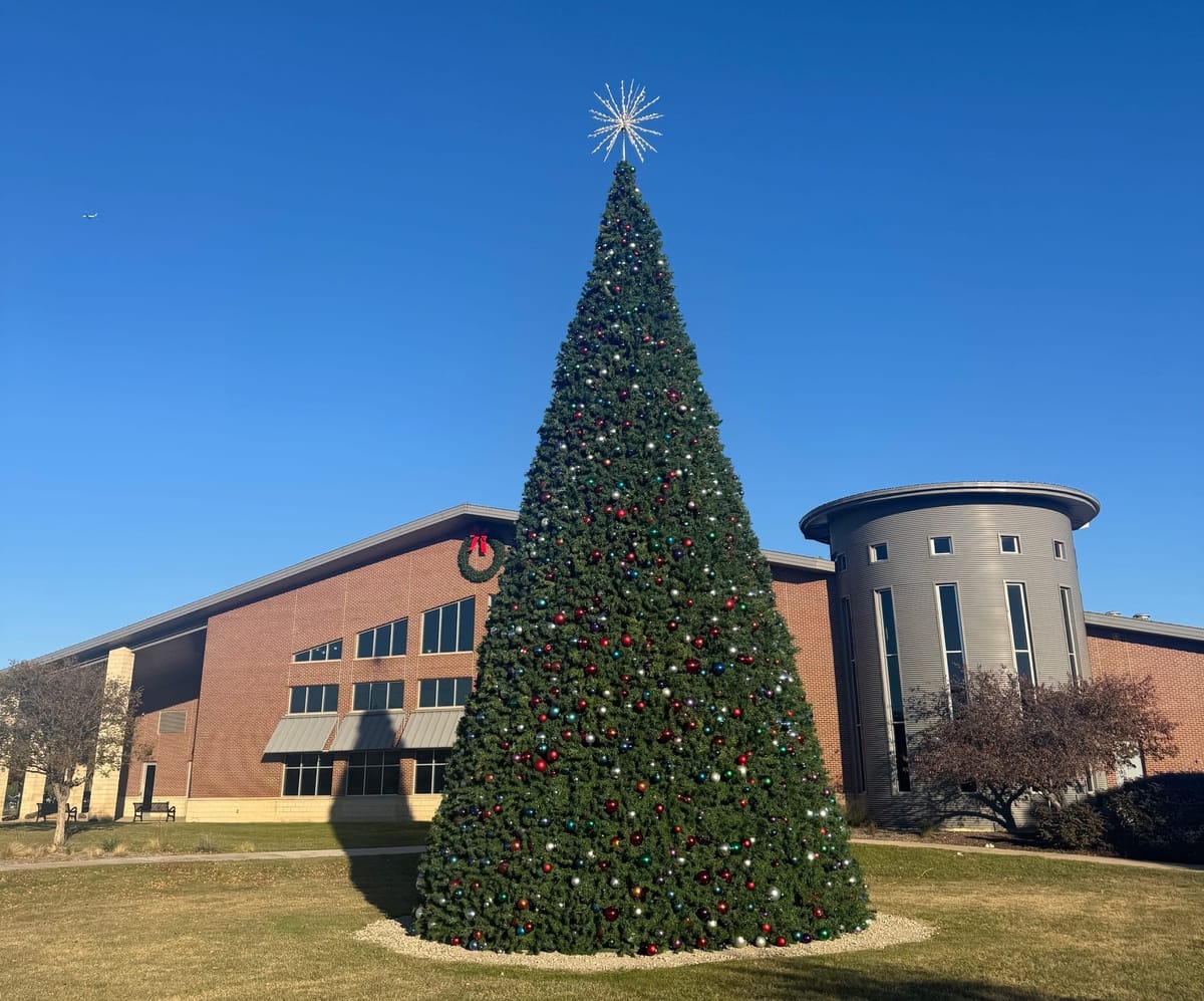 Everything you need to know about the Christmas Tree Lighting and Parade in Flower Mound